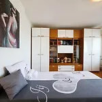 Ana & Marko Apartman *
