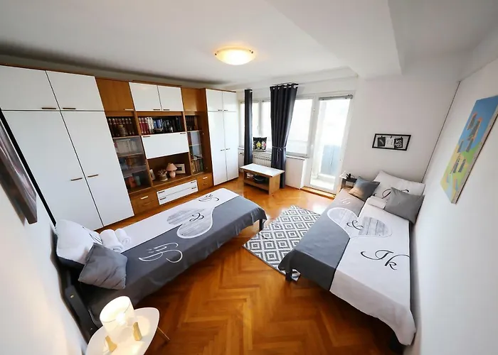 Ana & Marko Lejlighed *